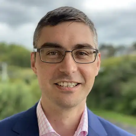 WatchieBesti 開發者 Michael Robinson